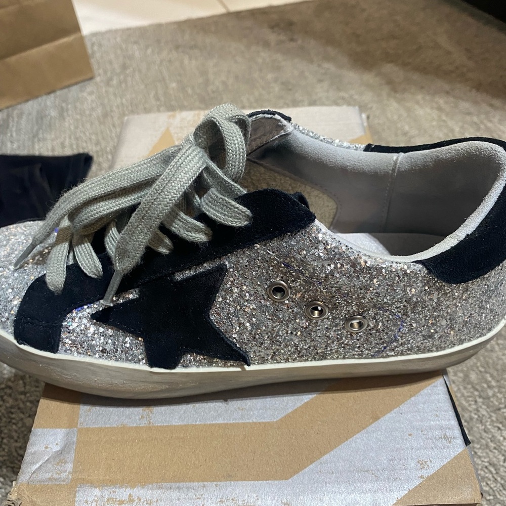 Golden Goose Superstar
